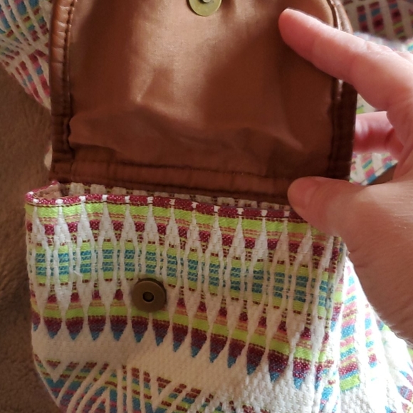 Backpack - Picture 3 of 6